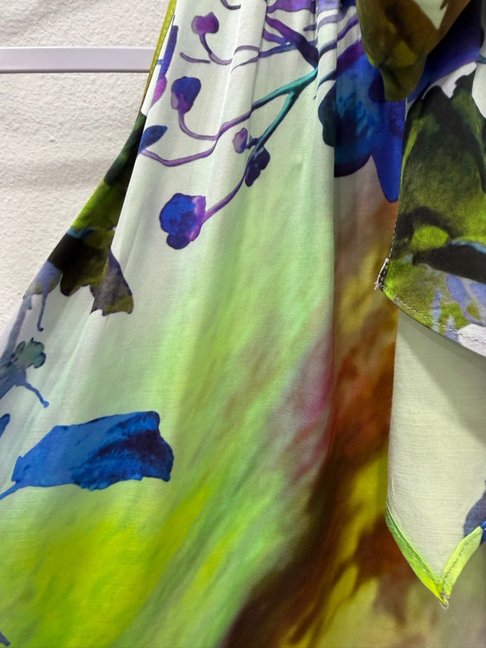 Lola & Sophie New York Halter Top Bow Tie Floral Watercolor Print Size S - Picture 10 of 17